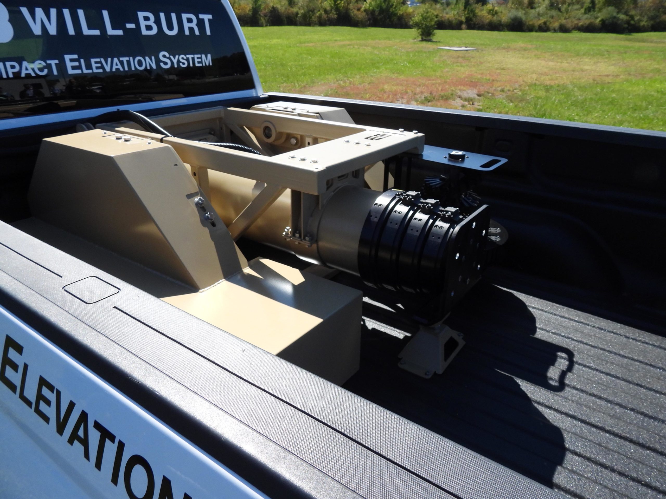 Will-Burt’s Compact Elevation System is a rugged and precise mobile elevation platform that provides rapid deployment of a wide variety of sensors from a compact position in a standard 8’ pickup truck bed.